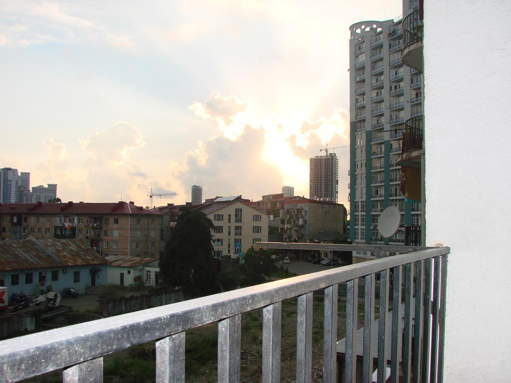Gigi Apartments Batumi Eksteriør bilde