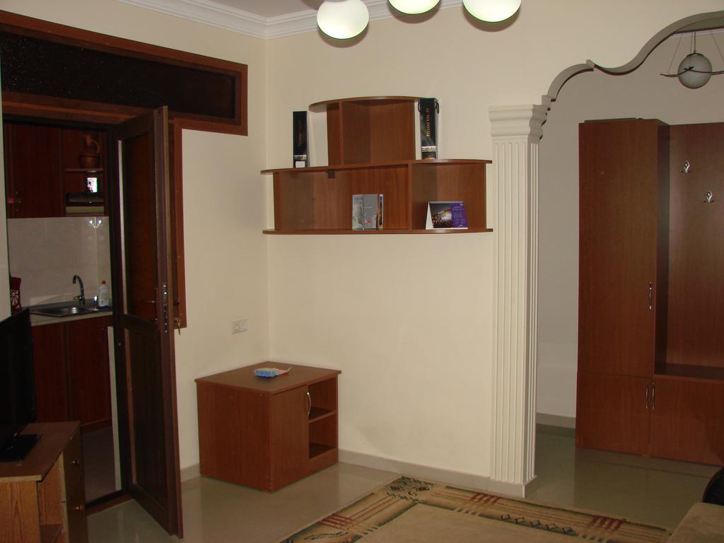 Gigi Apartments Batumi Eksteriør bilde