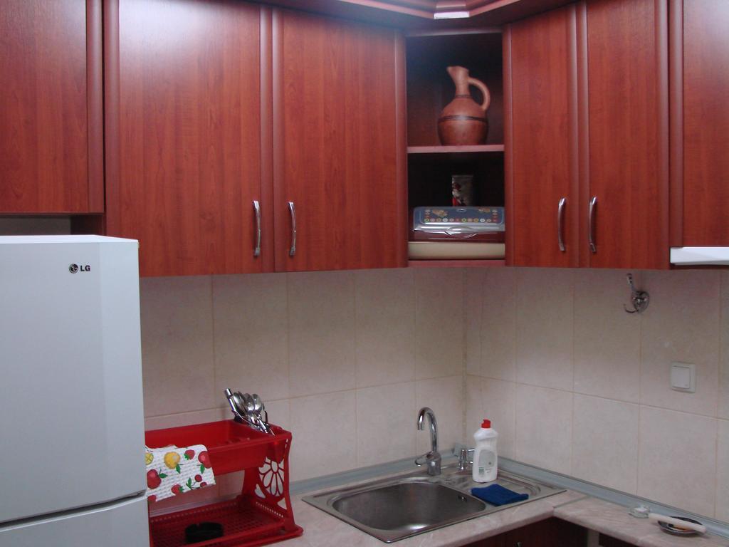 Gigi Apartments Batumi Eksteriør bilde