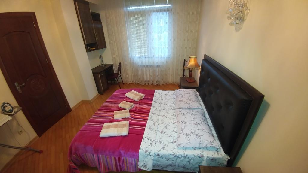 Gigi Apartments Batumi Eksteriør bilde