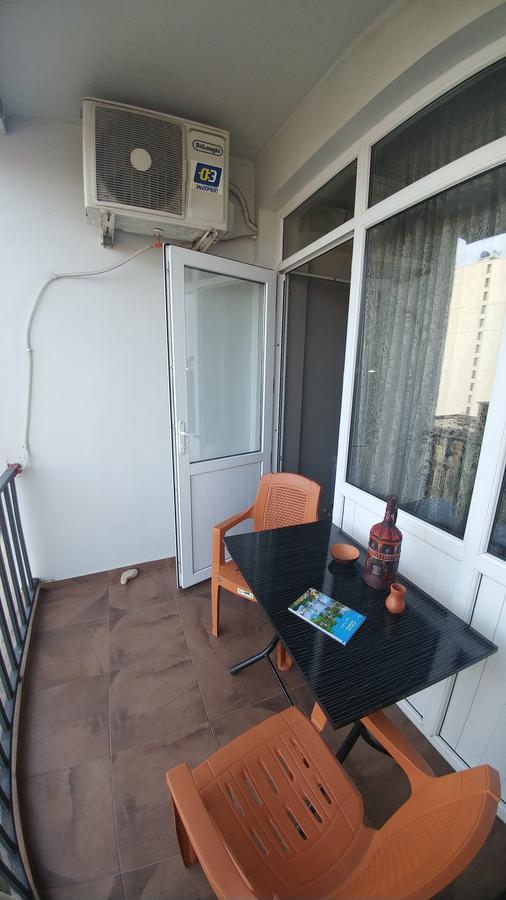 Gigi Apartments Batumi Eksteriør bilde