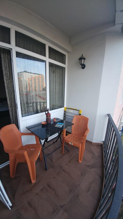 Gigi Apartments Batumi Eksteriør bilde